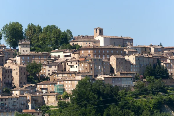 Amandola (Fermo, Marches, Италия) - Старый город — стоковое фото