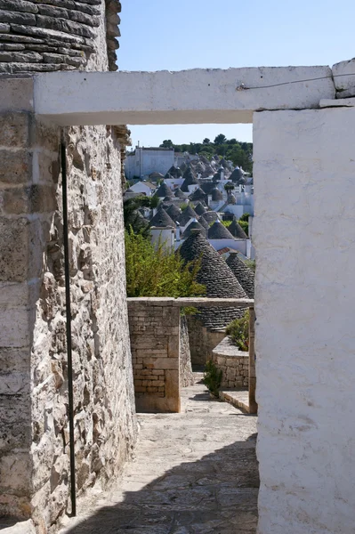 Alberobello (Bari, Puglia, Itália): Vista panorâmica do trulli — Fotografia de Stock