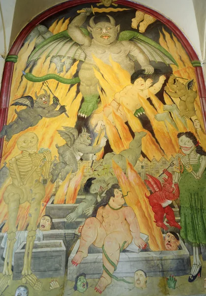 Pietrasanta, fresco de Botero —  Fotos de Stock