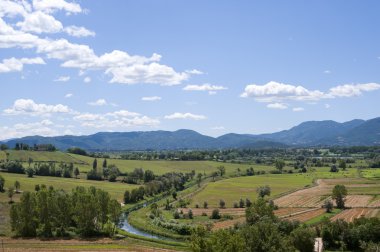 Lazio ve Umbria (İtalya) arasında yaz manzara