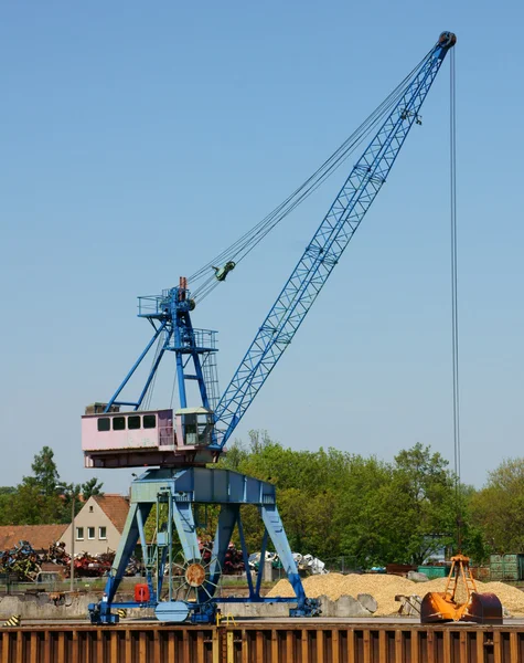 Laddar crane — Stockfoto
