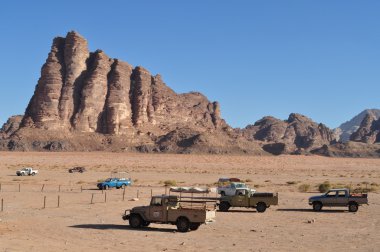 Wadi Rum Reservation clipart