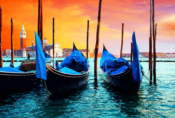 Venezia - podróż romantyczny splatać — Zdjęcie stockowe