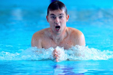 waterpool yüzme yüzücü