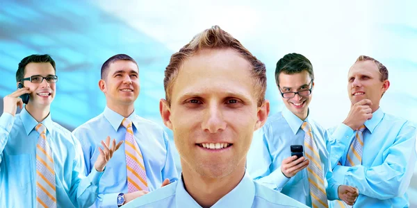Grupp av lycka businessmans på den vita bakgrunden — Stockfoto
