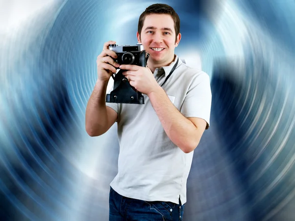 Felicidad hombre con cámara de fotos vintage —  Fotos de Stock
