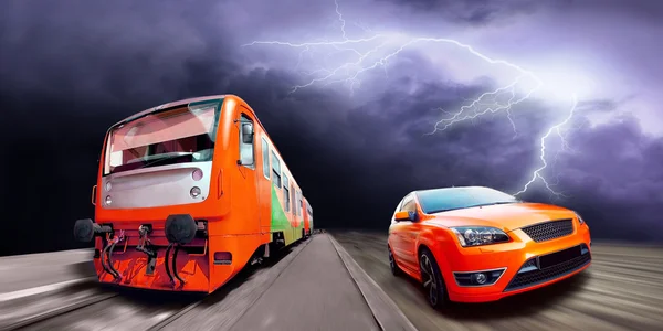 Zug und Sportwagen auf Speed — Stockfoto
