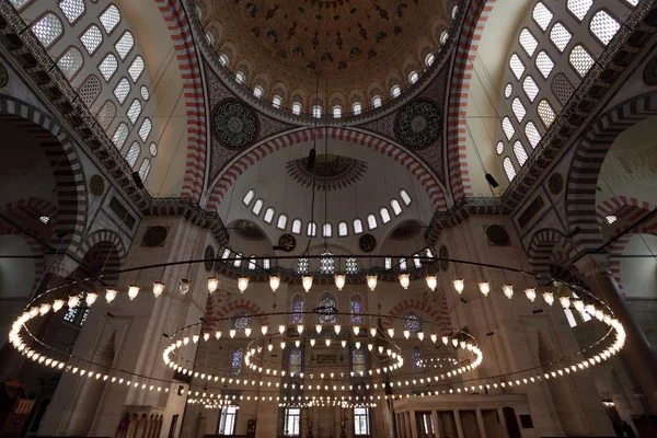 Kopule suleymaniye mosque v Istanbulu — Stock fotografie