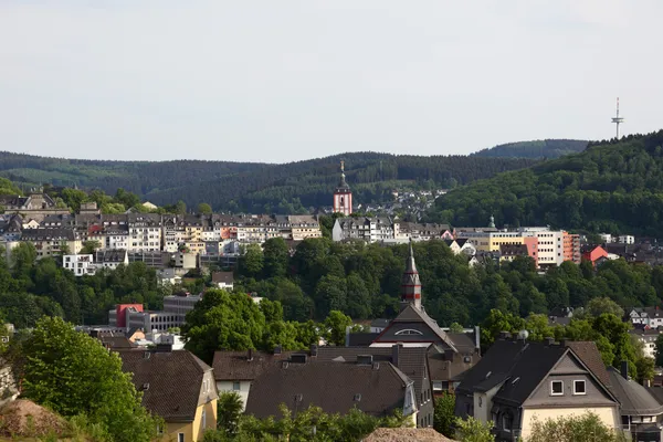 Ciudad de Siegen en Renania del Norte-Westfalia, Alemania — Foto de Stock