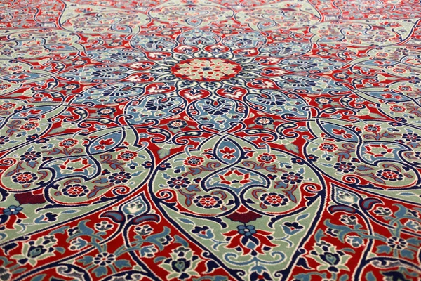 Hermosa alfombra oriental en una mezquita, Estambul Turquía —  Fotos de Stock