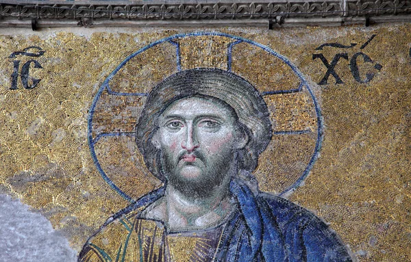 Mozaika Ježíše Krista ve starém kostele hagia Sofia v Istanbulu, turke — Stock fotografie