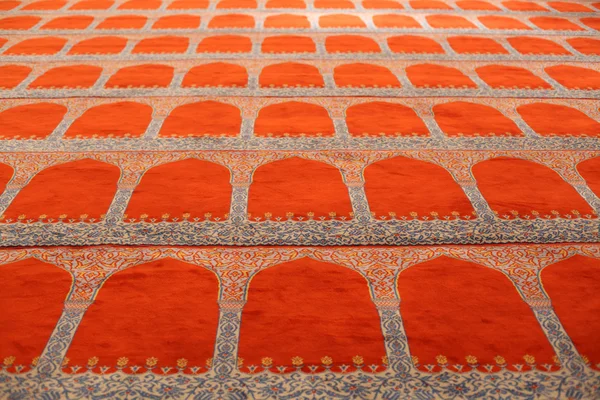 イスタンブールのスレイマニエ モスクのカーペット. — ストック写真