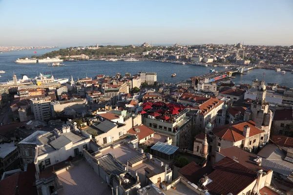 Панорамный вид на Стамбул с Галатской башни — стоковое фото