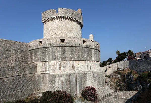 Parede fortificada de Dubrovnik, Croácia — Fotografia de Stock