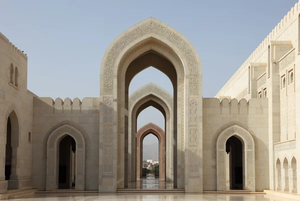 Masjid Agung Sultan Qaboos di Muskat, Oman — Stok Foto