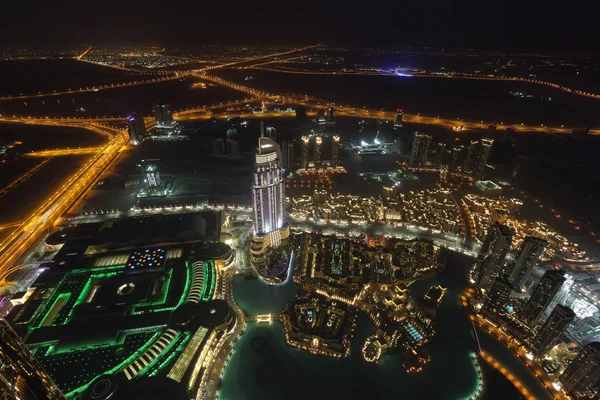 Aerial view of downtown Dubai at night — Stock Photo, Image