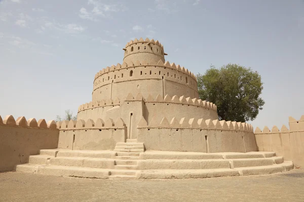 首長国連邦、アブダビ、アル ・ アインの古代の砦 — ストック写真