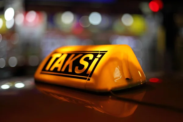 Tanda kuning taksi Istanbul, Turki — Stok Foto