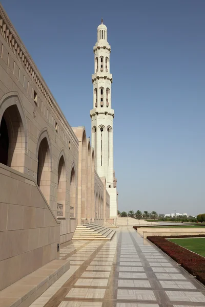 Sultan qaboos grand mosque i muscat, oman — Stockfoto