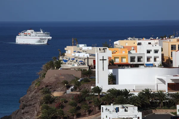 Ferry approaching Morro Jable, Fuerteventura Spain — Stock Photo, Image