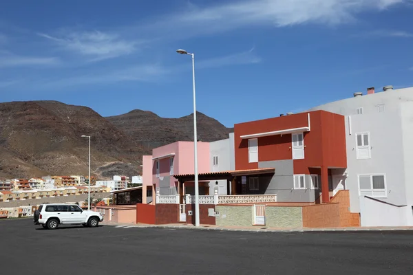 Bairro moderno em Morro Jable, Canary Island Fuerteventura, Espanha — Fotografia de Stock