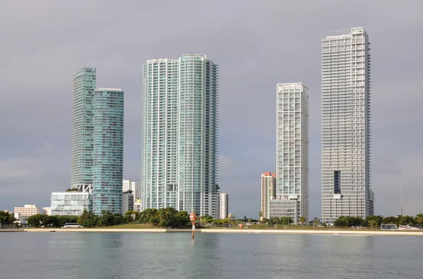 Arranha-céus em Miami, Flórida — Fotografia de Stock