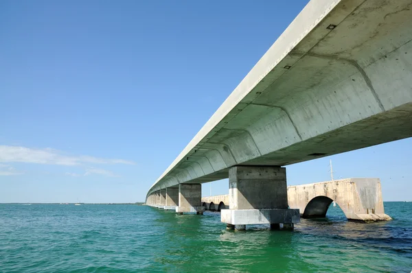 Мост через пролив Флорида-Кейс — стоковое фото