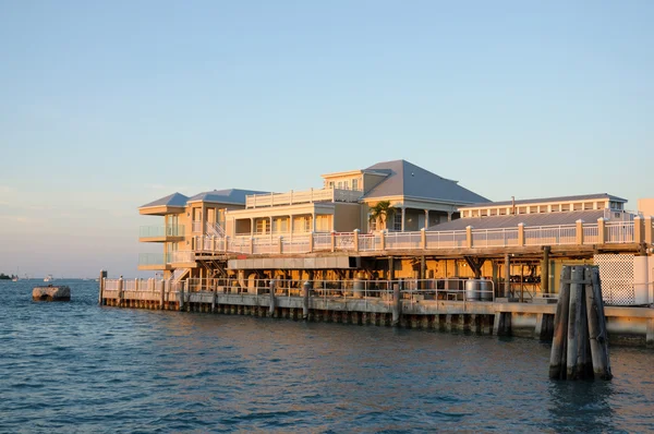 석양, 미국 플로리다 키 웨스트 해변 건물 — 스톡 사진