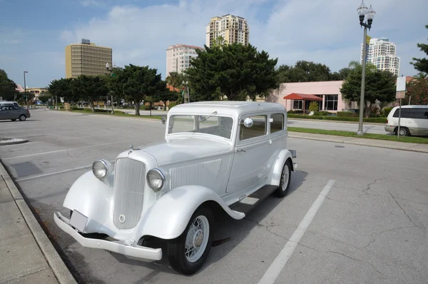 Vintage car in St. Petersburg, Florida USA — Stock Photo, Image
