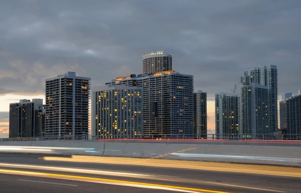 Downtown Miami al crepuscolo, Florida Stati Uniti — Foto Stock
