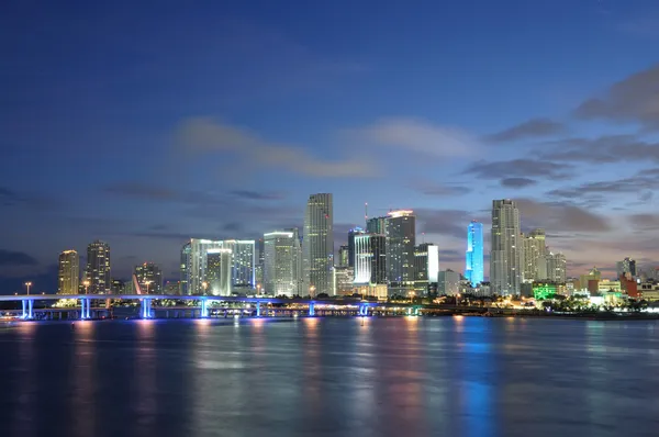 Downtown Miami ao entardecer, Flórida EUA — Fotografia de Stock