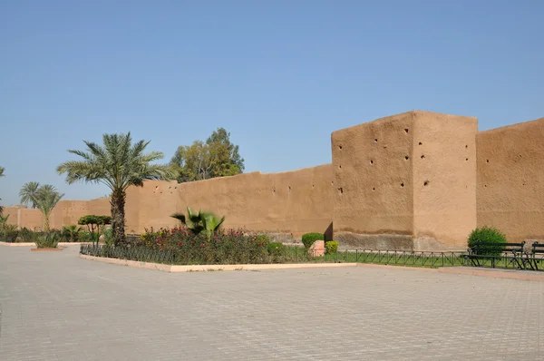 Vecchia cinta muraria a Marrakech, Marocco — Foto Stock