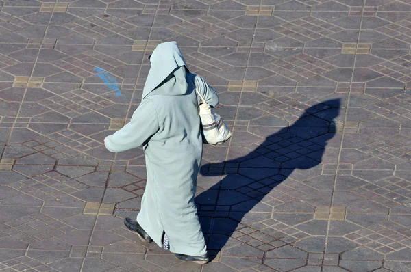 Muslim woman in Marrakech, Morocco — Stock Photo, Image