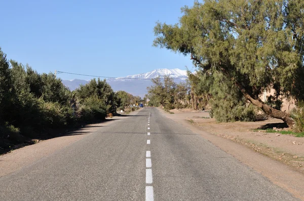 在摩洛哥，非洲国家道路 — 图库照片