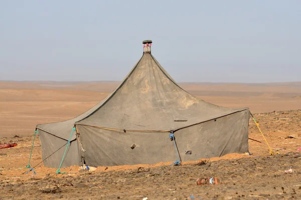 Berberski namiot na pustyni sahara, Maroko, Afryka — Zdjęcie stockowe
