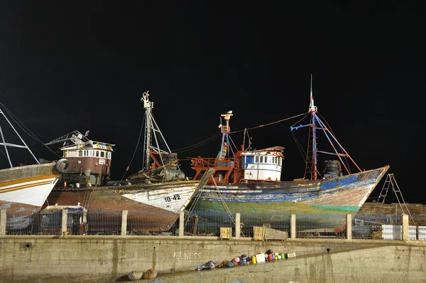 Barche da pesca nel vecchio porto di Essaouria, Marocco — Foto Stock
