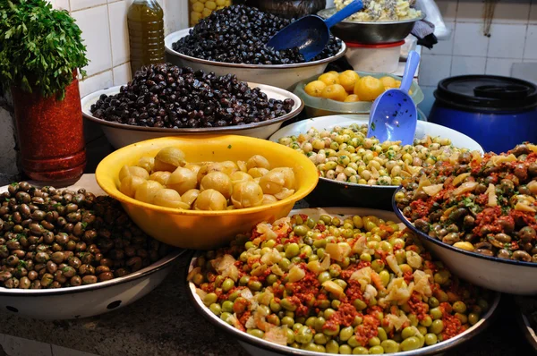 Olive Stall na Medina de Fes, Marrocos — Fotografia de Stock