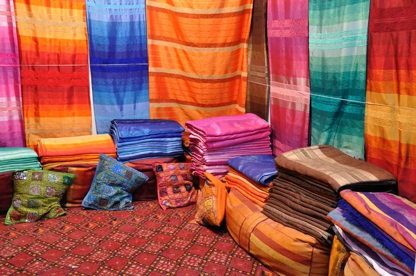 Oriental fabrics and cushions — Stock Photo, Image