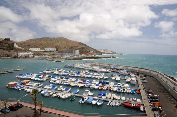 Småbåtshamnen i puerto rico, gran canaria Spanien — Stockfoto
