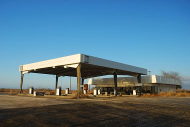 Abandoned gas station clipart