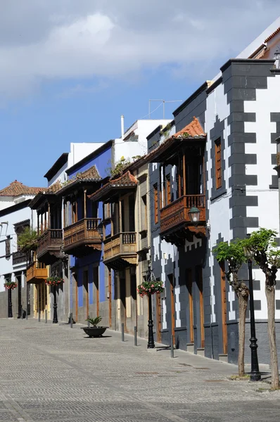 Calle en la ciudad histórica Teror, Gran Canaria —  Fotos de Stock