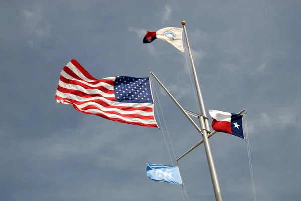 Bandeiras dos EUA e do Texas — Fotografia de Stock