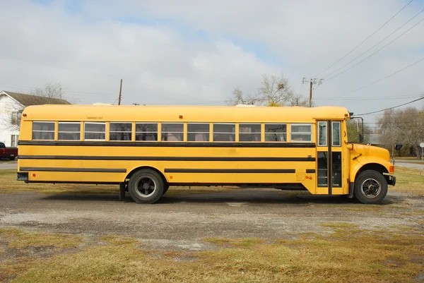 Yellow school bus — Stock Photo, Image