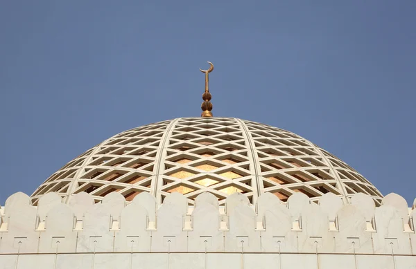Coupole de la Grande Mosquée à Mascate, Oman — Photo