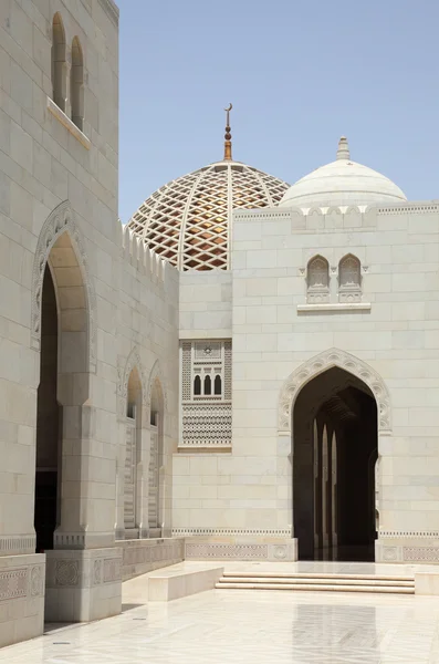 Stora moskén i muscat, oman — Stockfoto