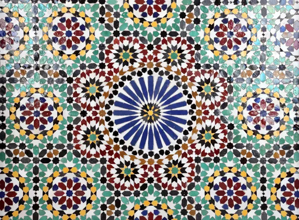 Восточная мозаика в мечети, Султанат Оман — стоковое фото