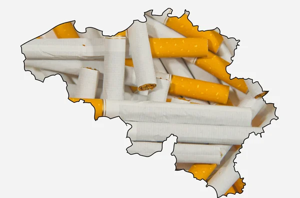 Mapa do contorno da Bélgica com cigarros em segundo plano — Fotografia de Stock