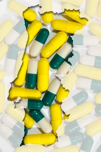 Konturkarta över portugal med transparent piller i bakgrunden — Stockfoto
