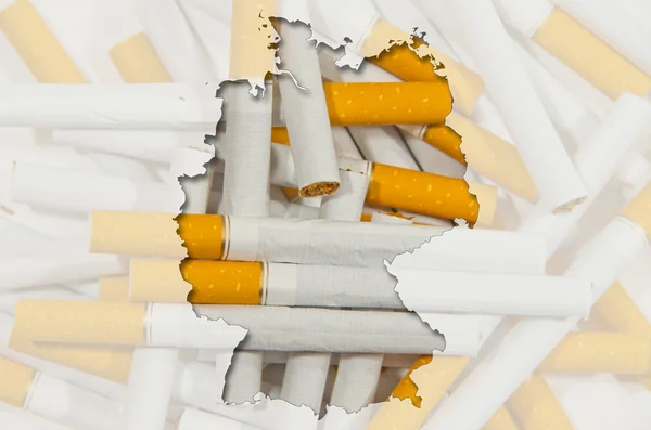 Übersichtskarte von Deutschland mit transparenten Zigaretten im Hintergrund — Stockfoto