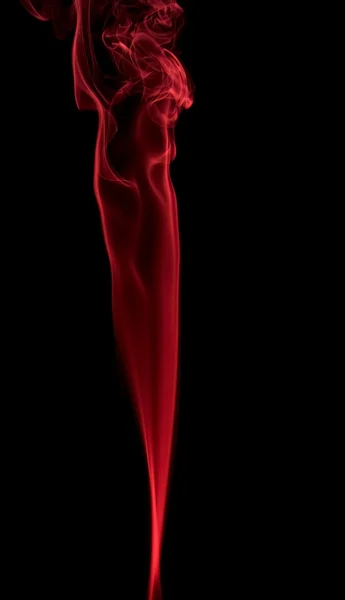 Červený kouř na černém pozadí — Stock fotografie
